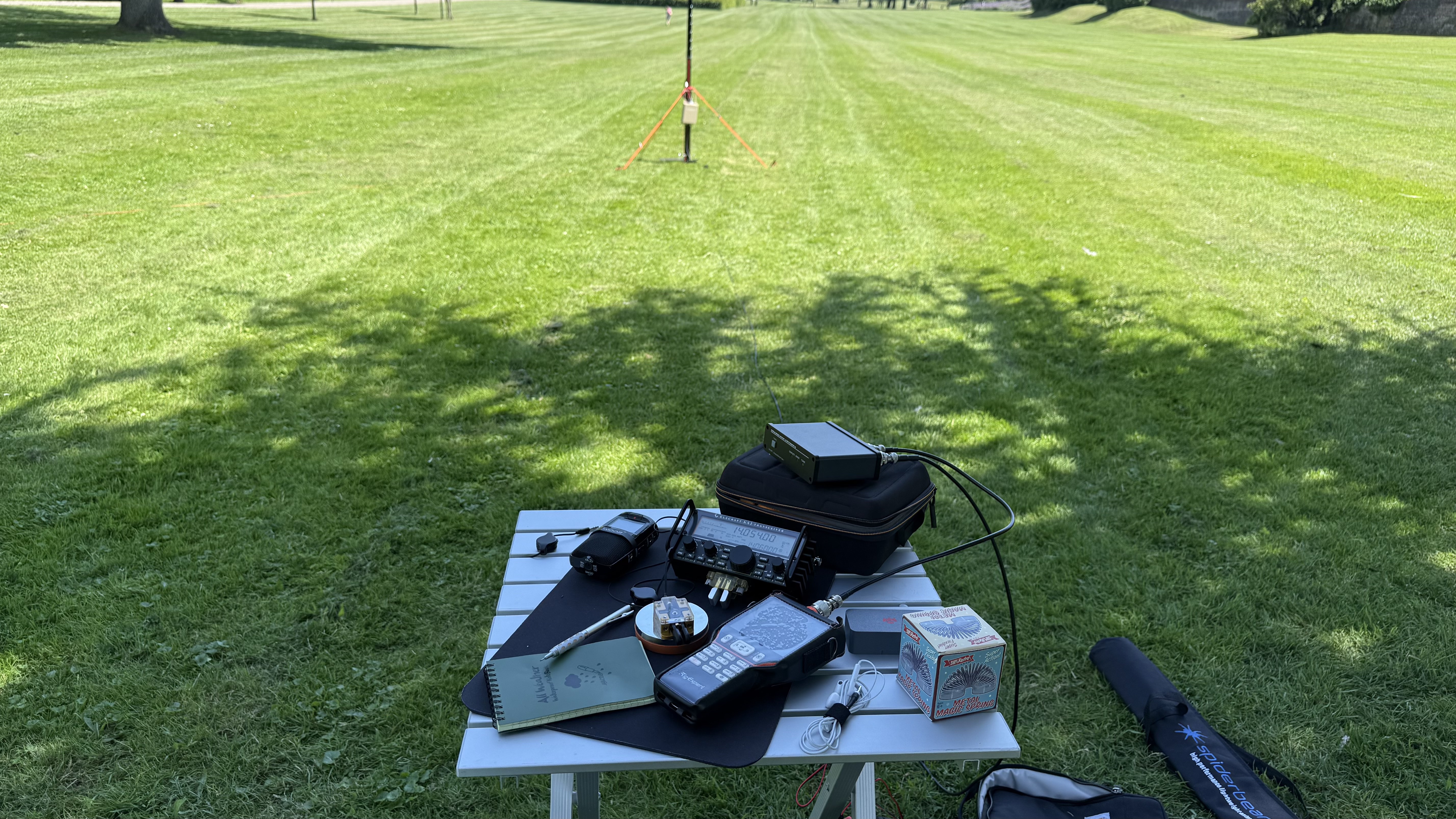 Bild 4 – Slinky Antenne  - Fieldtest in DE-1028