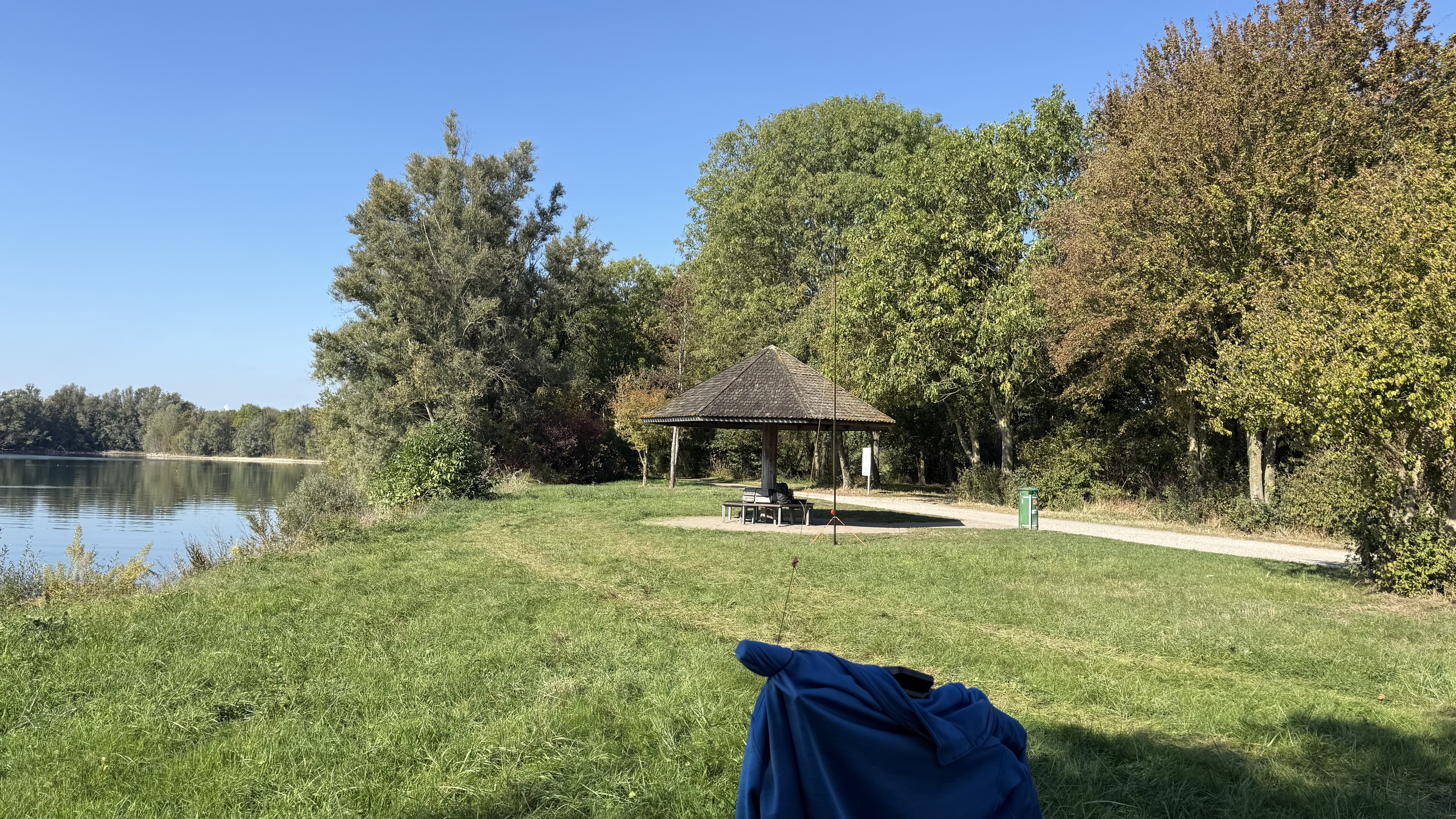 Bild 2 – Traumwetter am See und schwieriges Funkwetter